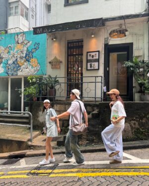 James Ma Instagram - Field trip with teacher 😬