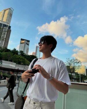 James Ma Instagram - เส่กฝ่าน