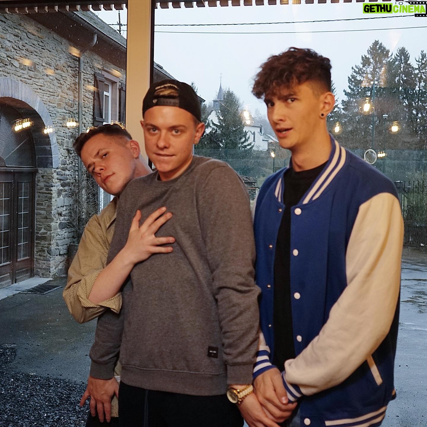 Jamie Birrell - 7.1K Likes - Mit meinen Babys :*