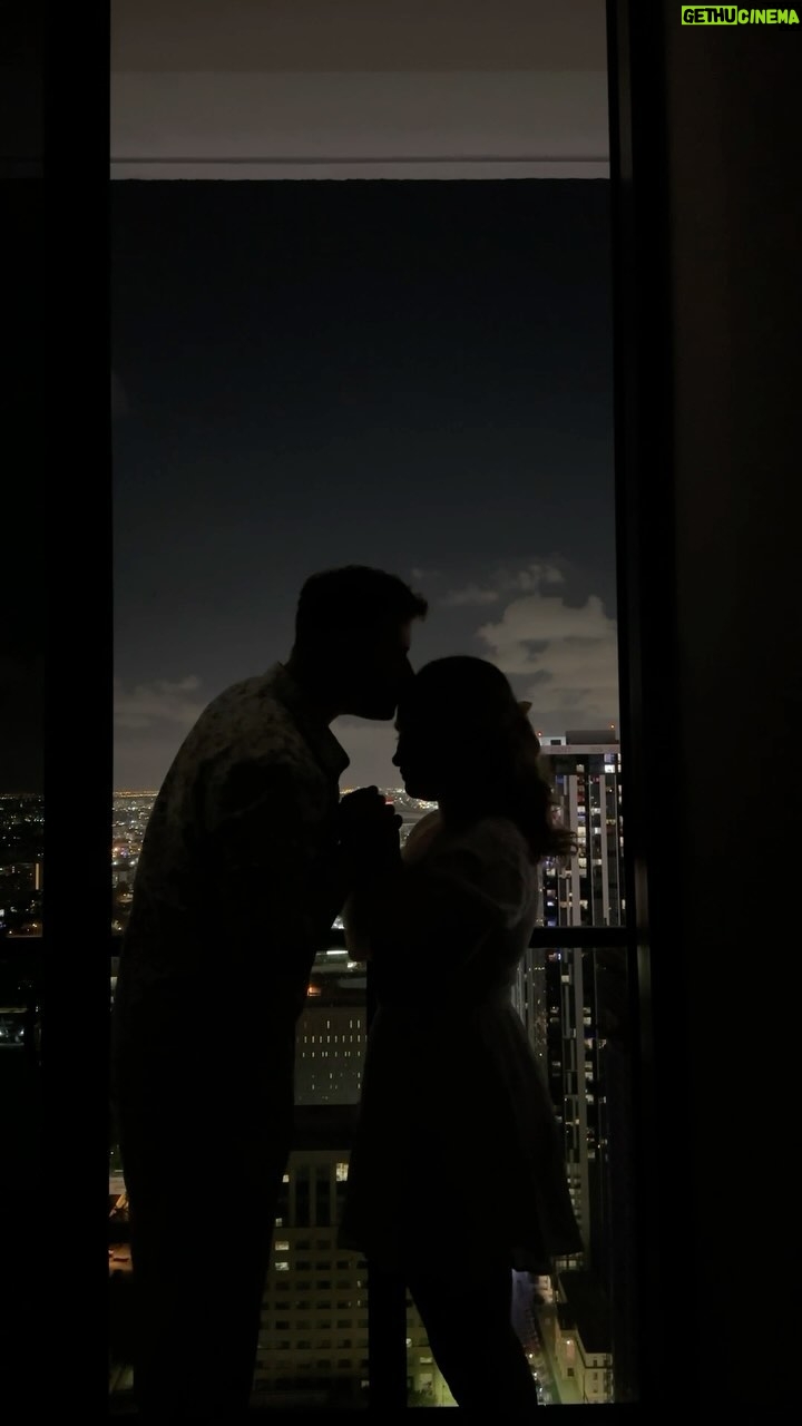 Jamie Birrell - 6.6K Likes - you, me and the world 🌏✨🚀
#happy #couple #view #beziehung #paar #Miami
