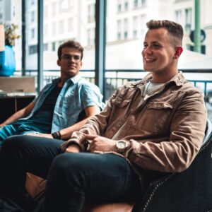 Jamie Birrell Instagram - So sieht pure Verzweiflung aus.
_____________
Vielen Dank an @open_iso für das Bild! 😘🥰 (Das nächste Mal wenn du aber heimlich Bilder von mir machst gibts Stress)