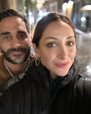 Jamie Lee Instagram - Went to Florence to honor my dad’s wishes of having his ashes sprinkled in the Arno river and bumped into some game-changing wine, coffee and fresh food along the way… (one could argue too fresh pls see concerning last slide). Ashes plus Italy!!? A real Lotus seez 1 & 2 mash-up!! Best trip I’ve ever taken. I know it’s bed bath and beyond basic to be like, “Italy? The food there? Can you even?” But I cannot and frankly will not even. 💗 #HolidayDump