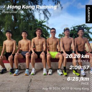 Jan Lam Hoi-Fung Instagram - 天氣麻麻，心情要靚！
#深淺藍