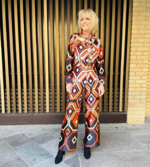 Jane Moore Instagram - Seventies vibe today with this @zara jumpsuit  and ankle boots from @lkbennettlondon @loosewomen @mothershoppers @makeupcouk