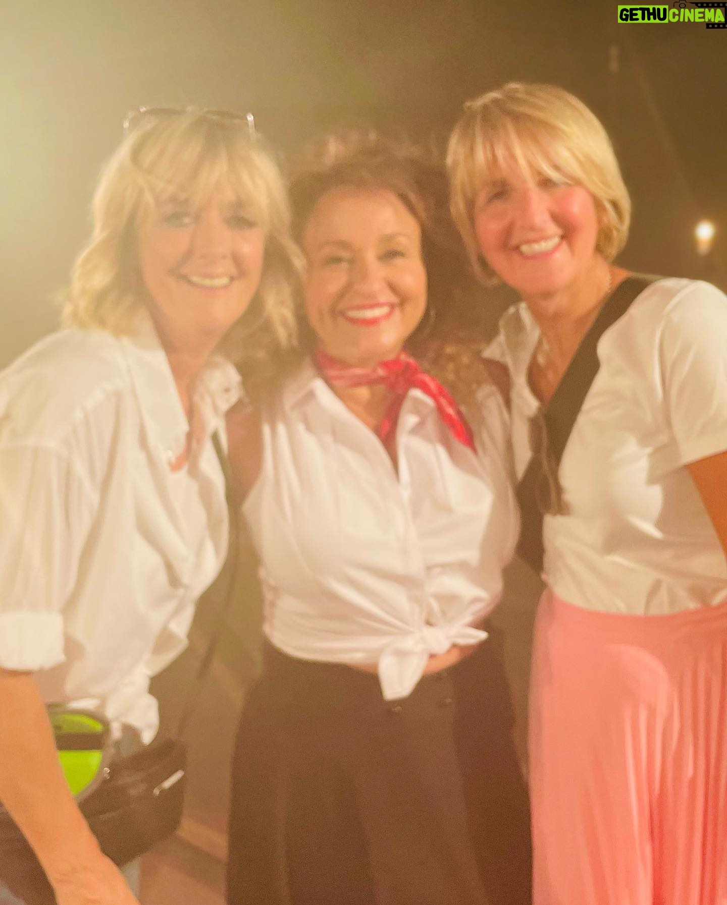 Jane Moore - 4.7K Likes - @secret_cinema #dirtydancing What an absolute hoot! We loved it and the weather was glorious. @kayeadamsofficial @nadiasawalha attempted the lift and both put their back out 😂