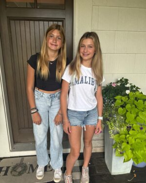 Janelle Pierzina Instagram - Violet’s first day of school! She is starting the 7th grade and I couldn’t be more proud of her. 
She wants to go to law school and become a dog mom when she grows up. 

Pictured with one of
Her best friends Olive Patterson