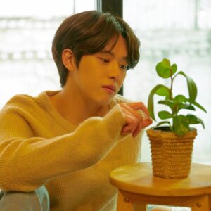Jang Do-yun Instagram - MV 류정운-비구름