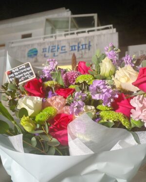 Jang Do-yun Instagram - #핀란드파파
잘가 토토🙌🏻 즐거웟어!
핀란드파파 배우 감독 스탭님들
정말 수고하셧고 행복했습니다😍

핀란드파파 다시보기는 쿠팡,티빙,왓챠,시리즈온,웨이브에서 가능합니다