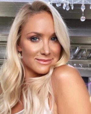 Janine Kunze Instagram - Me 🤍
#me