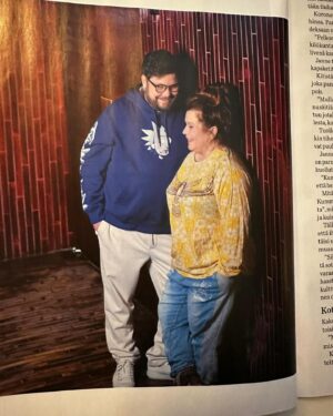 Janne Kataja Instagram - Ystävä isolla S:llä @kitikokkonen 

Kuva @kotiliesi