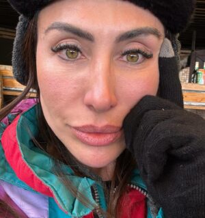 Jaque Khury Instagram - 