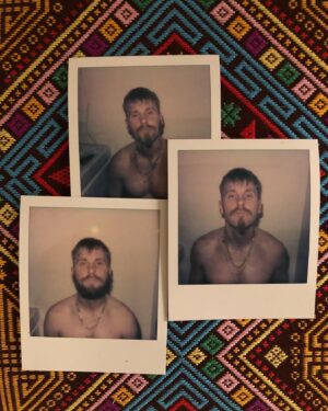 Jare Brand Instagram - Hyvät viikonloput koko triolta! 🧙🏻‍♂️👨🏻‍🎨🤹🏻‍♂️
