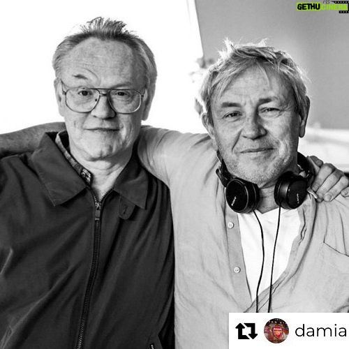 Jared Harris - 2.9K Likes - Wonderful and fulfilling experience for me to work with my brother on @bravethedarkfilm. When someone has your back, and vice versa, 100% in life and work, you produce the greatest product possible. I love you, Bro.
#TeamHarris
#BraveTheDark