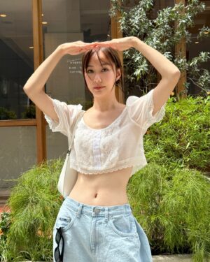 Jarinporn Joonkiat Instagram - 💘🙂🙃