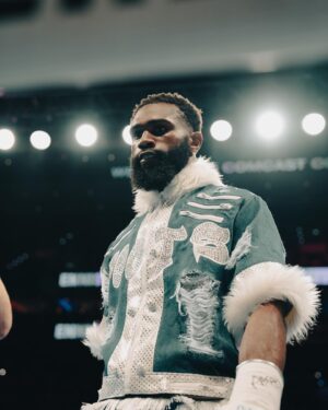 Jaron Ennis Instagram - LEGENDARY NIGHTS✨ HISTORY🌟! 5th ROUND STOPPAGE 😈 #ANDSTILL🤴🏾💫 #PIACTour😮‍💨