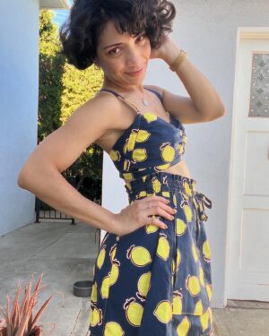 Jasika Nicole Instagram - Summer is for coordinating sets! I’ve had vintage repro simplicity 1426 in my stash for a long time and *finally* got inspired to make  it. The top has lots of cute views and I could have made any of them work with these #gojishorts by @deer_and_doe_patterns , a very cute pattern I’ve made once before, but this combo is 🤌🏽. Goji has an elastic waist, lots of ease and it looks like a skirt at first glance (altho the pattern comes with a skirt version as well). I think these would be cute lengthened to pants, too- maybe I’ll try that one day. Fabric is a nice cotton I got at the last LA fabric swap and the shoes are by @melissashoes_id which are the perfect color for 50% of my wardrobe (curated color palette is really shining brightly for me lately) and are surprisingly light weight and got me through an entire week of vaycay in NYC with no real blisters (I preemptively bandaged up the pinky toes to be safe which was a good call). This was the only clothing I made expressly for my NYC trip and though it hung out on my friend’s couch for most of the day while we ate olives and bacon, a random lady on Bedford yelled out “You look ADORABLE!” on my way there and I honestly couldn’t ask for more than that cause let me tell you what Brooklynites are NOT trying to do- give you compliments just for the hell of it. Thank you, random lady, thank you to all my NYC friends who hung out with me and showed me so much big love (except for my one friend who stood me up, you know who you are lol) and thank you NY for continuing to be my very favorite city on the planet, garbage smells and all🙏🏽