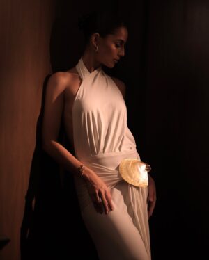 Jasmine Curtis-Smith Instagram - absolutely obsessed with my @martinmbautista x @neilfelipp piece ✨ #GMAGala2024

@iamrobleung