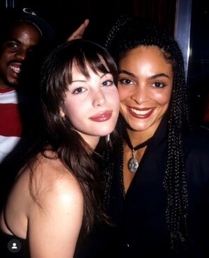 Jasmine Guy Instagram - I know it’s not Thursday,  but can we do throwback Tuesday today!! #jasmineguy #newyork #1990s #braids #youngin #goodtimes #adifferentworld #livtyler #birthday #birthdayparty