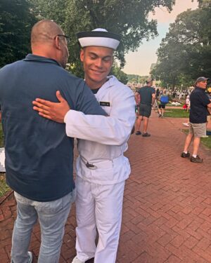 Jason Cabell Instagram - Good Luck, Hendo! Plebe Summer has started at @usnavalacademy @usna.2028 Go get some! See you in August.