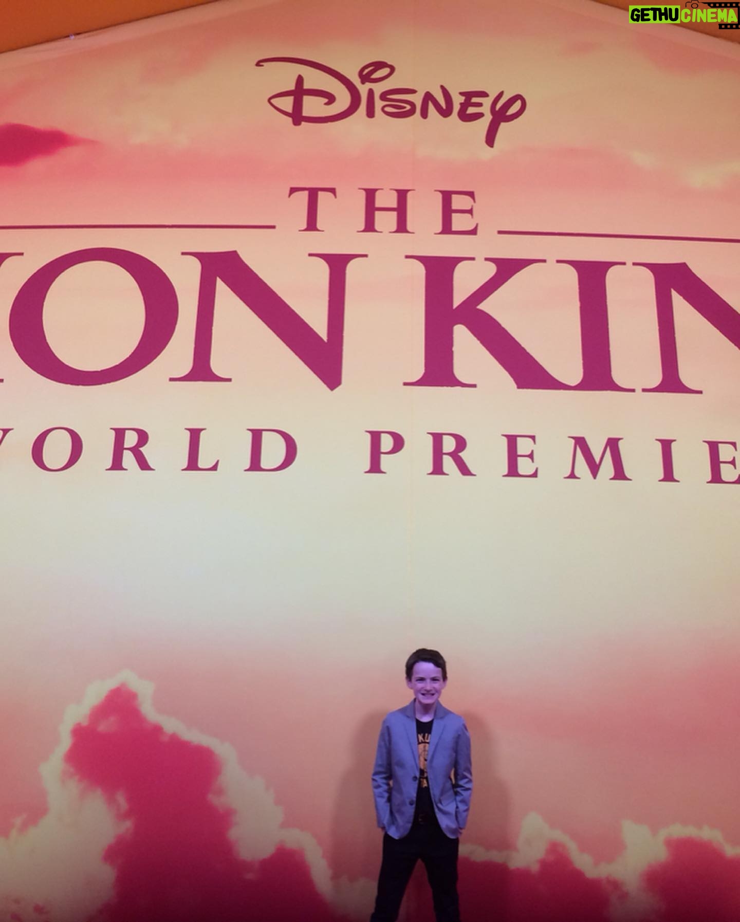Jason Maybaum - 27.3K Likes - #hakunamatata #LionKing was amazing, btw, @beyonce & @stephencurry30 said they watch #RavensHome 😲