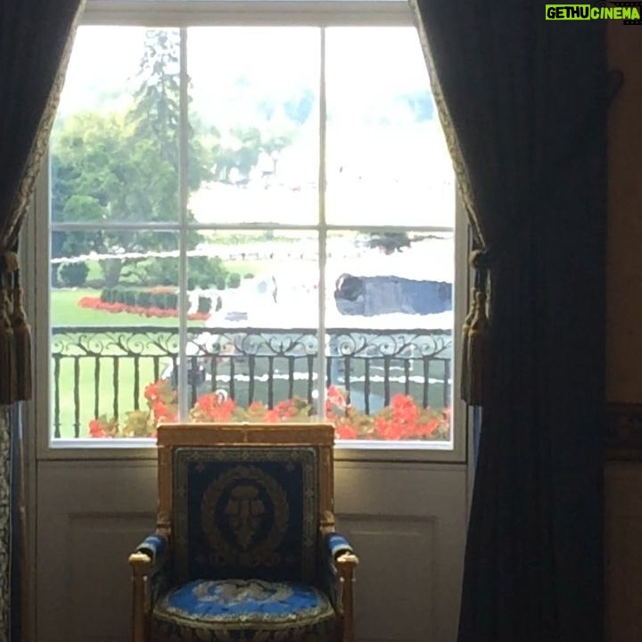 Jason Maybaum - 12.4K Likes - #History is my thing. Touring The White House was so special. I even got to see Marine One land on the front lawn. 🇺🇸