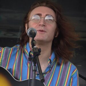 Javier Parisi Instagram - More images from the Isle of Wight festival 🏴󠁧󠁢󠁥󠁮󠁧󠁿
Thanks NC- Photography 📸
Lots of love xx

I love you all ❤️
с любовью 
Paljon rakkautta
愛を込めて
Com amor
.
.
.
.
#javierparisi #impersonator #johnlennon #lennon #lennontribute #tributetojohnlennon #beatleband #ultimateimagine #thebeatles #beatles #imaginejohnyoko #databeatle #lennonargentino #news #entertainment #ジョンレノン #eternallennon #lennonlookalike  #isleofwightfestival #johnlennontribute #sammendes #sammendesdirector