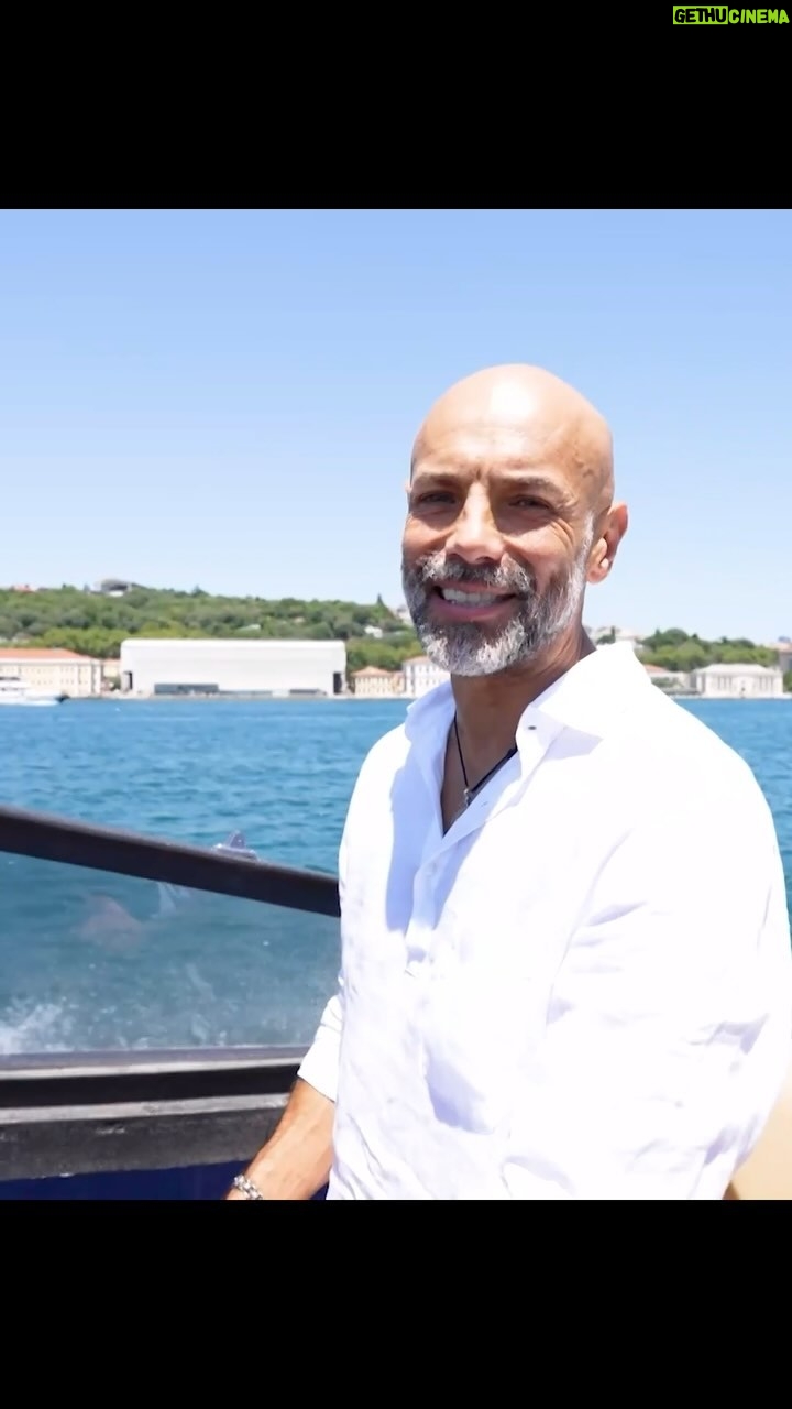 Javier Poza - 865 Likes - ¡Nuestro próximo destino es Turquía!🇹🇷🙌
Estamos emocionados por el nuevo reality que llega este martes a Telemundo, #LaIslaDesafíoExtremo. @LaIslaTLMD
Prepárate para vivir una aventura llena de retos y momentos inesperados en uno de los destinos más fascinantes del mundo. ¡Te esperamos el martes 30 de julio 7PM/6C por Telemundo!