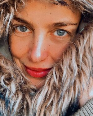 Jazmín Stuart Instagram - Is that all there is
Is that all there is?
If that’s all there is my friends
Then let’s keep dancing
Let’s break out the booze and have a ball
If that’s all there is