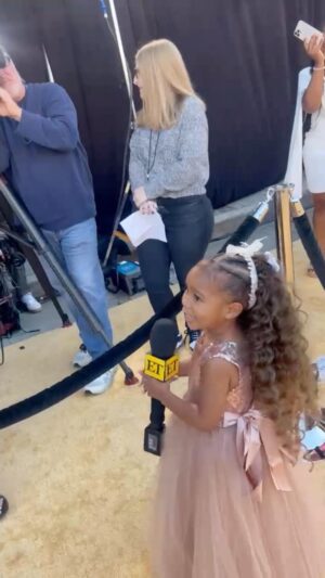 JeCobi Swain Instagram - Jewel says @margaretmovie is out right now on DVD & Blu-Ray 🎬✨😎🥰 @entertainmenttonight 

Press interviews with my baby sis 🥰❤️ 👶🏽 
Proud Big Brother 👫🏽 @crownedjeweljoy 

Thank you @variety for saying “Just watch, Jewel is going to be our next @beyonce @zendaya “ 🙌🏾✨💪🏽🤩🙏🏽🥰😍🎙🎤🎬 #proudbigbrother #entertainmenttonight #et #press #pressinterview #redcarpet #gettyimages #redcarpetfashion #ettonight #variety #areyoutheregoditsmemargaret