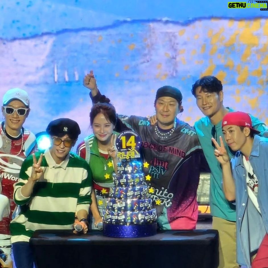 Jee Seok-jin - 134.5K Likes - 필리핀 팬 여러분 정말 감사해요!!
늘 부족한 우리지만 항상 반겨주시고 응원해 주셔서 우리 멤버들 모두 감사하고 있어요!♡
#thank-u #philippines #manila