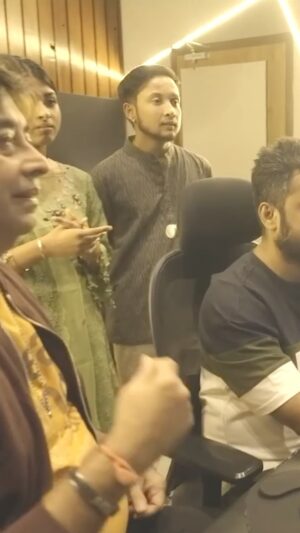 Jeet Gannguli Instagram - Let the melody of ‘Iss Dil Ko’ touch your heart, sung beautifully by @arunitakanjilal and @pawandeeprajan ❤️

(reel, trending, singers, music, arunitakanjilal, pawandeeprajan, Jeet ganguli, trend, popular, shorts)

#issdilko #musicmagic #feelthebeat #arunitakanjilal
#pawandeeprajan #jeetgannguli #pawandeeparunita
#pawandeep #arunita #jeetganguly #reel #trending #youtubechannel #checkitout