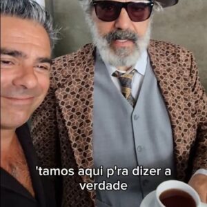 Jel Instagram - Apresentação à Imprensa do @nos_alive 2024 
Mais um ano (o nono) de Palco Comédia para animar o Festival com o Melhor Cartaz... Sempre.
@everythingisnewpt
@alvarocovoes 
@wsa_weareabrandyard
@enapa.2000 
@guilhermefon 
@vasco.pereira.coutinho 
@tiagosantospaiva