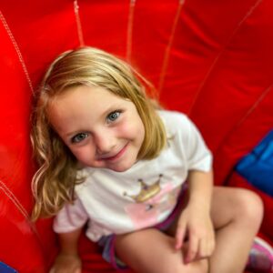 Jen Lilley Instagram - Missing this little bug’s birthday party, but this photo warms my momma heart to almost tears. I am so blessed to be this little warrior princess’s momma. I love raising her. She defines joy, zeal, fire, and also tenderness. Julie, you’re the best 5 year old in the world! ❤️❤️🥹🥹 Please pray for this little one today, that she’ll encounter Jesus in personal and profoundly wonderful ways this year. What a treasure. 
And special thanks to @thecoppernest for her personalized bday shirt!