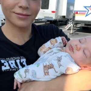 Jenna Dewan Instagram - A hot new bombshell (baby) has entered the villa (@therookieabc set) ❤️‍🔥