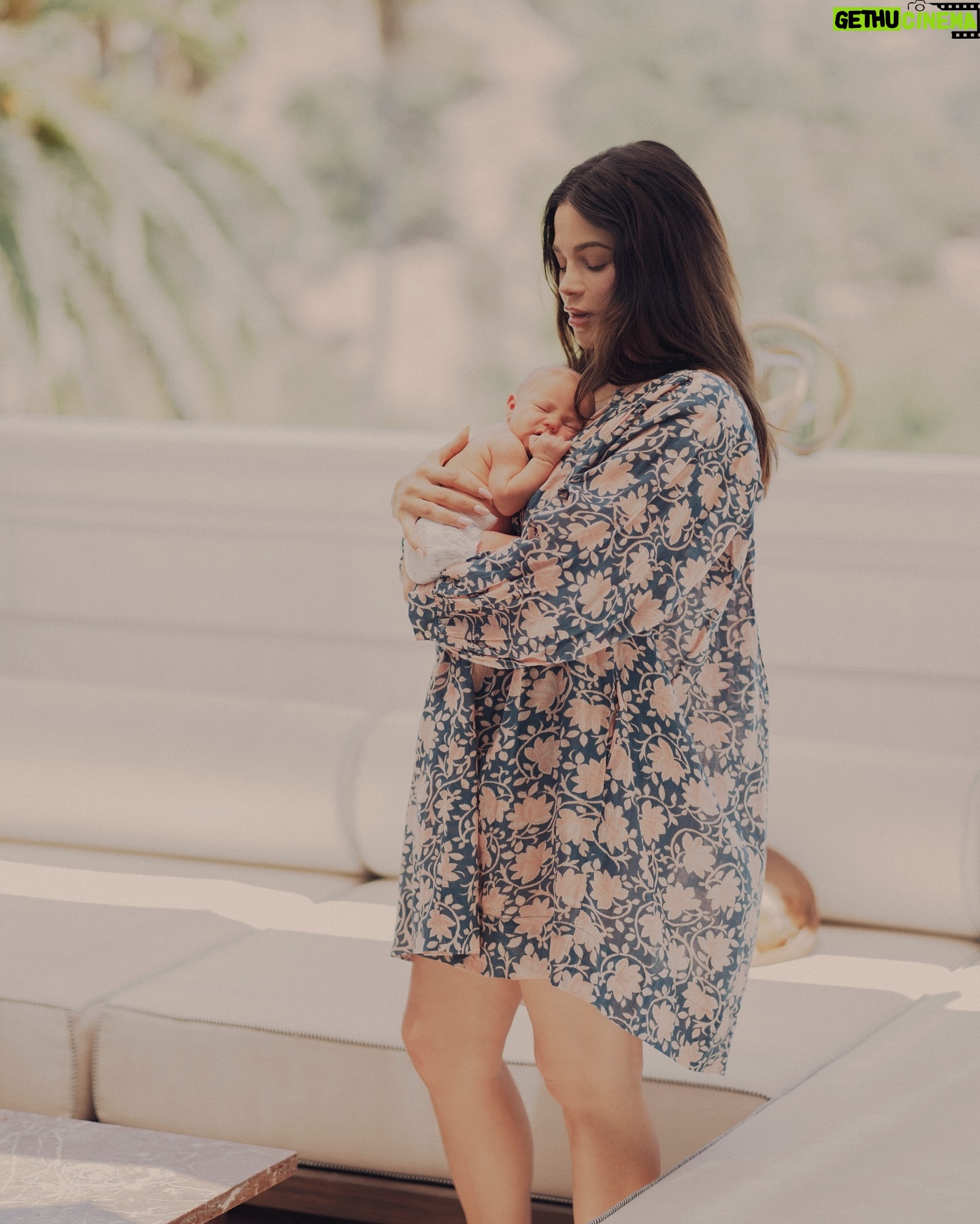 Jenna Dewan - 146K Likes - Ahh I still can’t believe you’re here 🥹
📸 @cibellelevi ❤️
