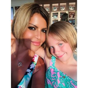 Jennifer Gimenez Instagram - It’s been an epic summer for @timryandopeman, myself, @abriiia and Mackenzie. We had a chance for a few get aways. So beyond blessed that we  got to create so so many memories with the family. 
#family #SoberParents #TheGiftsOfRecovery #Sobriety #TimJenn #Powercouple #WeAreAForce #DopeToHope #JenniferGimenez #TimRyan #Recovery #Sober #SuperModel #Actress #Actor #Fashion #Movies #RealityShows #TVPersonalities 
#Writer #ChangeMaker #Influencer #Speaker #Interventionist #Podcast #TheTimAndJennShow #SoberIsSexy