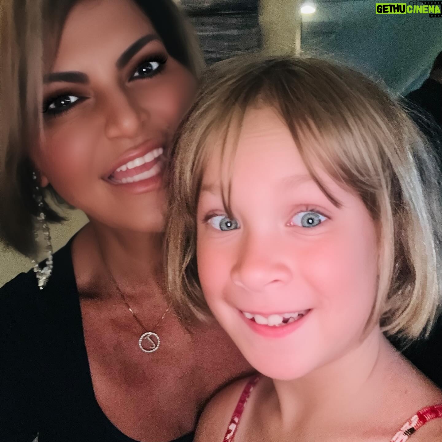 Jennifer Gimenez - 6.5K Likes - Summer time vibes…
What an amazing get away we had with my gorgeous and amazing husband @timryandopeman and our sweet Kenzie.
And let’s not forget little #Maylay.
#Summer #SummerTime #Beach #Getaway #Family #SoberParents #SoberFamily #TimJenn #Powercouple #WeAreAForce #DopeToHope #JenniferGimenez #TimRyan #Recovery #Sober #SuperModel #Actress #Actor #Fashion #Movies #RealityShows #TVPersonalities
#Writer #Influencer #Speaker #Interventionist #Podcast #TheTimAndJennShow #SoberIsSexy