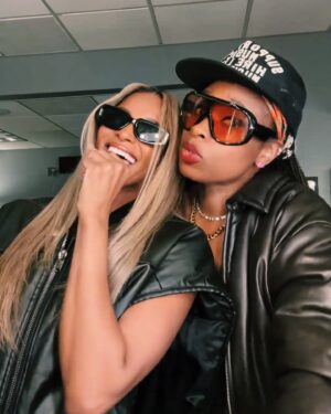 Jennifer Hudson Instagram - My girls @missymisdemeanorelliott and @ciara shut it down at the #OutOfThisWorldTour! What a night ! I wasn’t missing that . Don’t u miss this show!!!