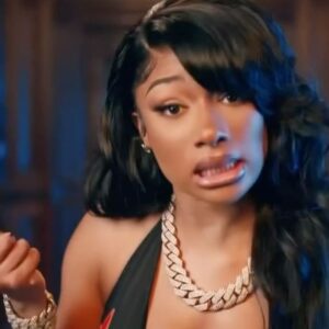 Jennifer Hudson Instagram - Frontways or backways, store bought hair ain’t natural! @theestallion @glorillapimp