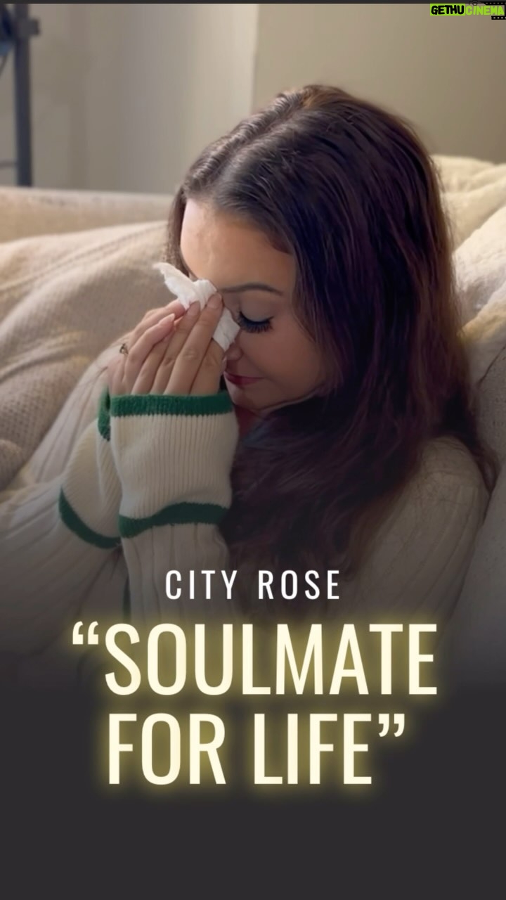 Jennifer Messina - 1.2K Likes - Last song of the album. It’s time for CITY ROSE this Friday.
@darkchocolatebittersweet footage