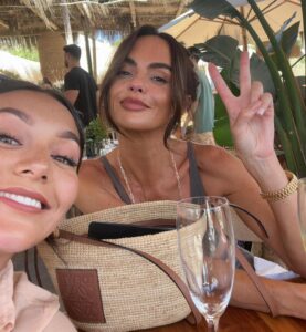 Actress Jennifer Metcalfe HD Instagram Photos and Wallpapers August 2024