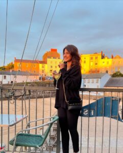 Actress Jennifer Winget HD Photos and Wallpapers September 2024