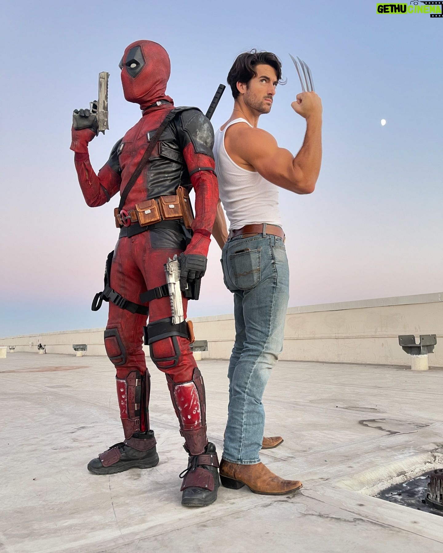 Jennings Brower - 2.1K Likes - Have you seen Deadpool and Wolverine yet?!⚔️👀
If so, what did you think?? (no spoilers for those who haven’t seen it, please!)🙏🏼
Deadpool: @splack
📸: @wuzgood
@vancityreynolds @thehughjackman #deadpoolandwolverine #deadpool #wolverine #hughjackman #ryanreynolds #marvel #cosplay