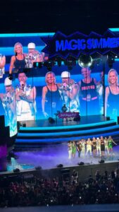 Actress Jenny McCarthy-Wahlberg HD Instagram Photos and Wallpapers July 2024