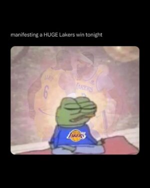 Jerrold Smith II Instagram - From the westside, with love📍Me for @lakers x @lakersstore x @weareround21 🫶🏾 Dropping these here hoping to manifest a game 3 win at home tonight 🥲 and extremely grateful for an opportunity to put on for the home team. Available exclusively in the house that Kobe built!

#lakers #lakersnation #streetwear #streetwearfashion #kobe #lebron