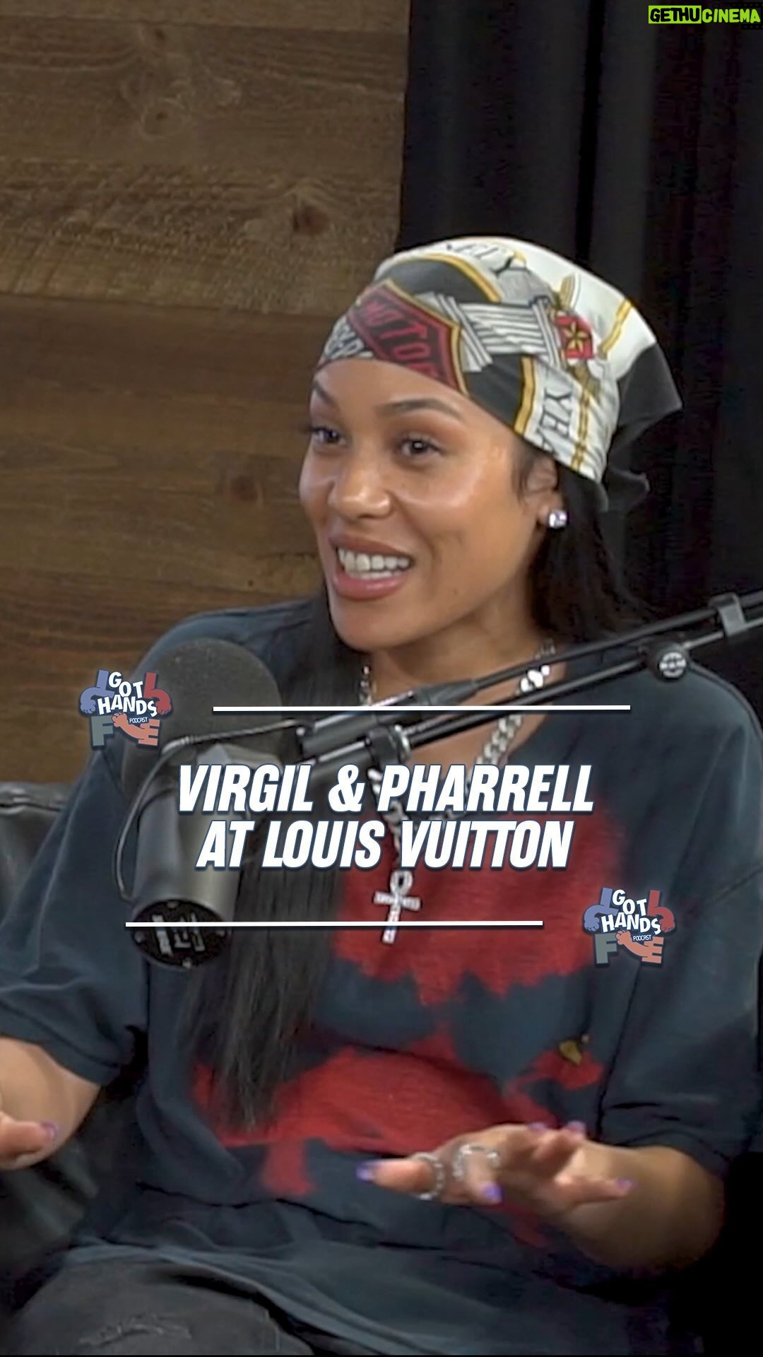 Jerrold Smith II - 3 Likes - Different animal, same beast. RIP Virgil 🙏🏽
Episode live! Link in bio ⬇️
Like, share, & subscribe 🤝🏽
#lifegothandspod #lifegothands #sweetlifeonmax #sweetlifelosangeles #reels #reelsinstagram #viral #viralvideos #podcast #podcastersofinstagram #explorepage #aleali #alealimay #virgilabloh #virgil #pharrell #pharrellwilliams #louisvuitton #podcasting