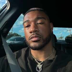 Jerrold Smith II Instagram - all of a sudden I like taking selfies 😅