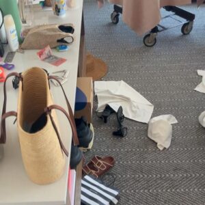 Jess Bush Instagram - 5 days in Satan’s butthole
