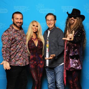 Jess Harnell Instagram - Our @londoncomiccon crew 🇬🇧🤩👏