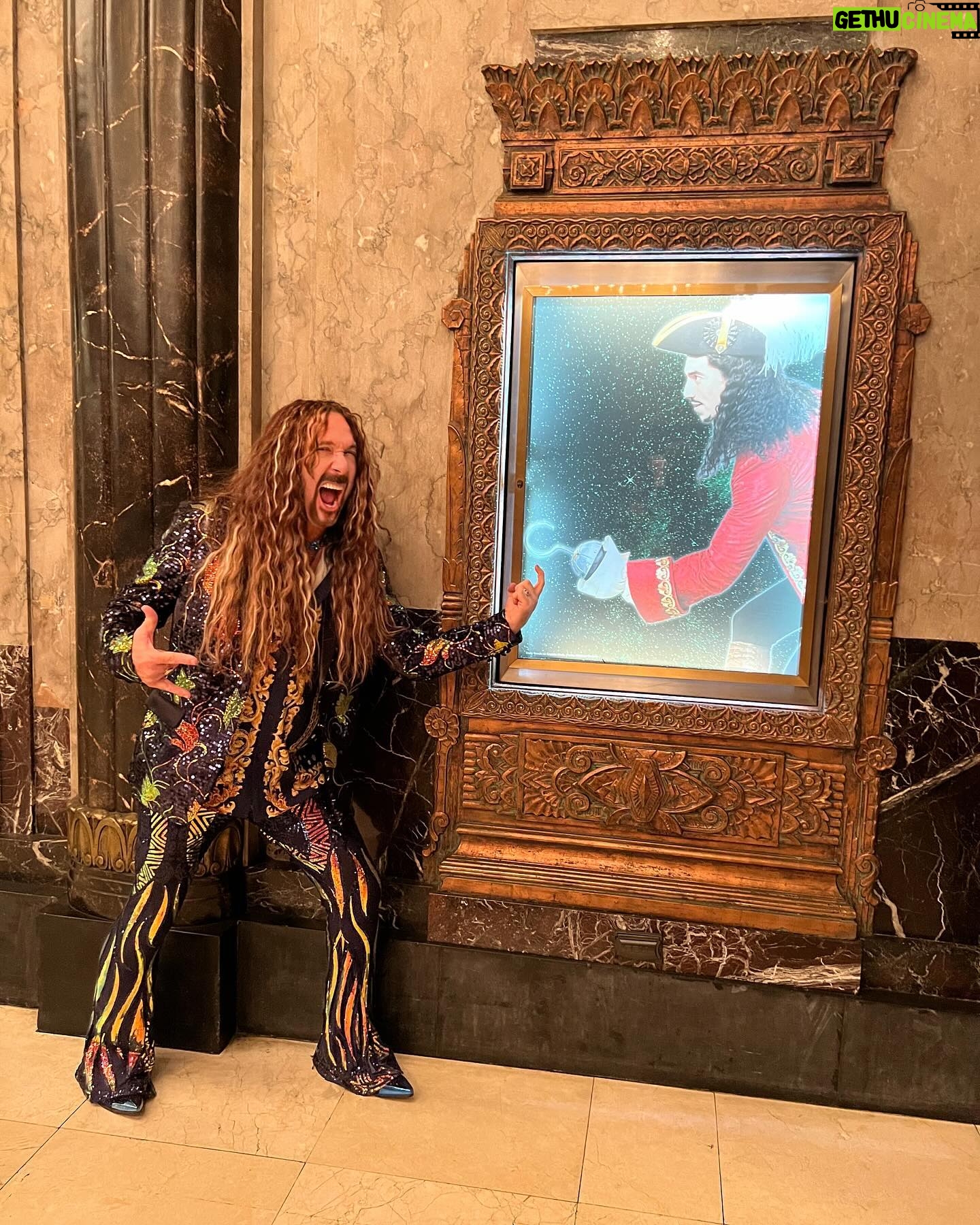 Jess Harnell - 382 Likes - 🧚 Peter Pan 🐊 at the @hollywoodpantagestheatre was so fun! 🤩 it has always been one of my favorite movies, 🎥 what are some of your top Disney movies?